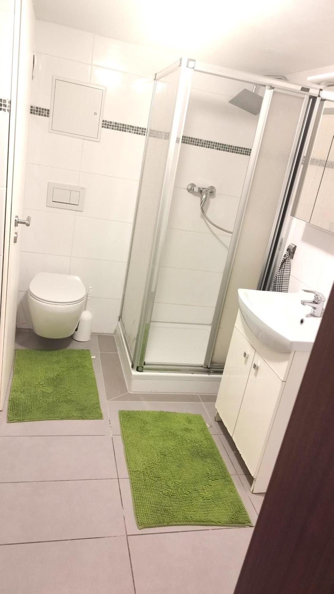 Ferienwohnung In Friedberg Fuer Max 9 Personen Im Ug Exterior foto
